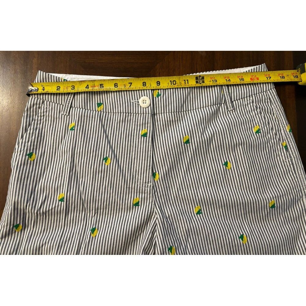 Crown & Ivy Shorts Stripped With Lemons Women's Sz 10 Pockets - Picture 5 of 7